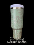Load image into Gallery viewer, Leaves and Foliage Engraved Tumbler